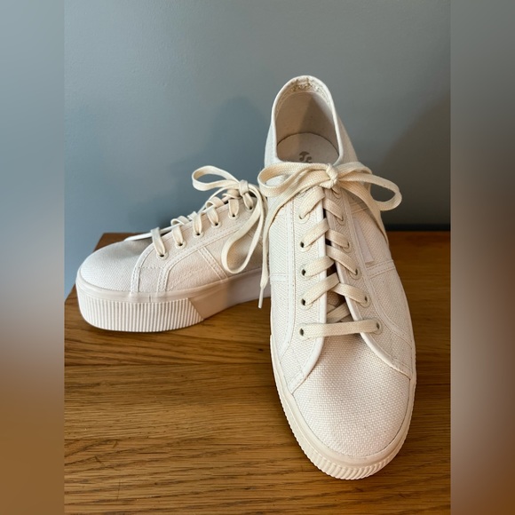 Superga Cream/Beige Platform Shoes - size (41 EU) (9.5 US) - Picture 4 of 11